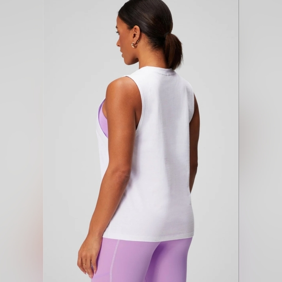 💜Fabletics International Women's Day Muscle Tank - Picture 3 of 11